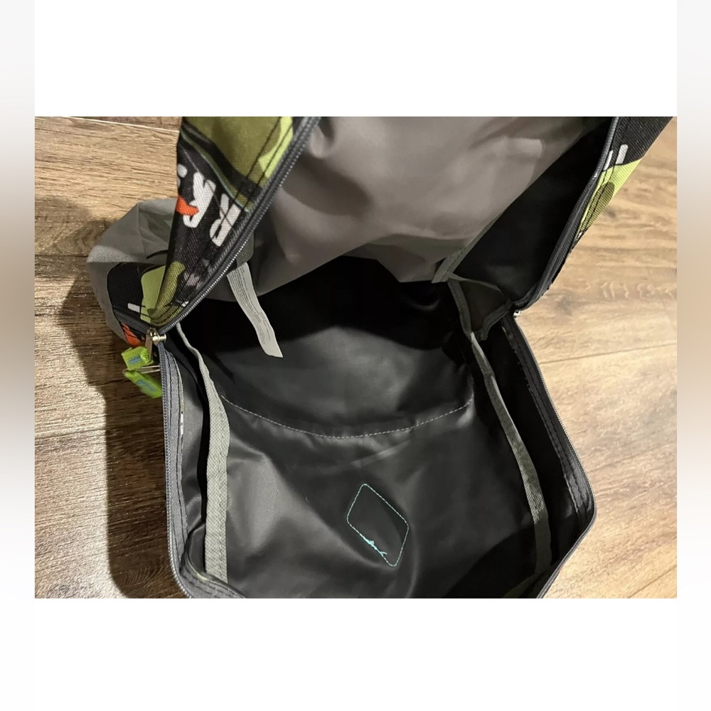 Trailmaker Dinosaur Backpack and Lunch Box Set/Fridge Pak, NEW - Picture 12 of 12